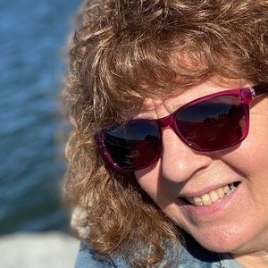 Meet your Posher, Marilyn